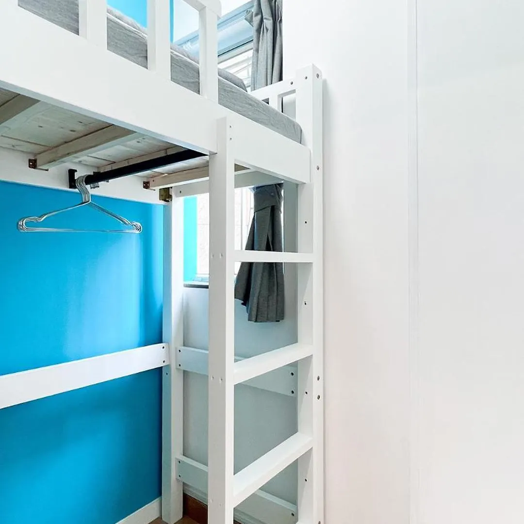 Shared Apartment Lockhart Road 384 Hong Kong Homestay