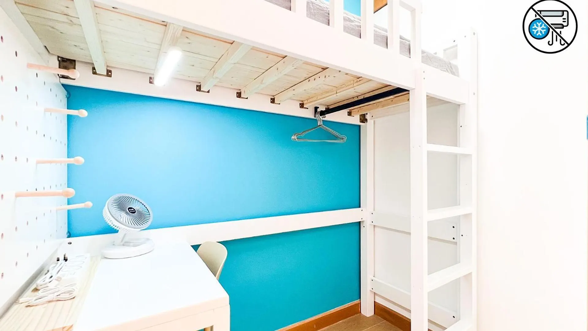 Shared Apartment Lockhart Road 384 Hong Kong 0*,  China
